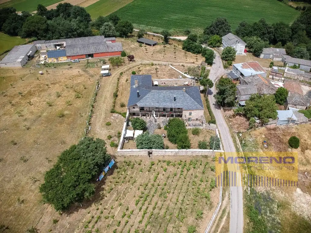 Local en venta en O Páramo
