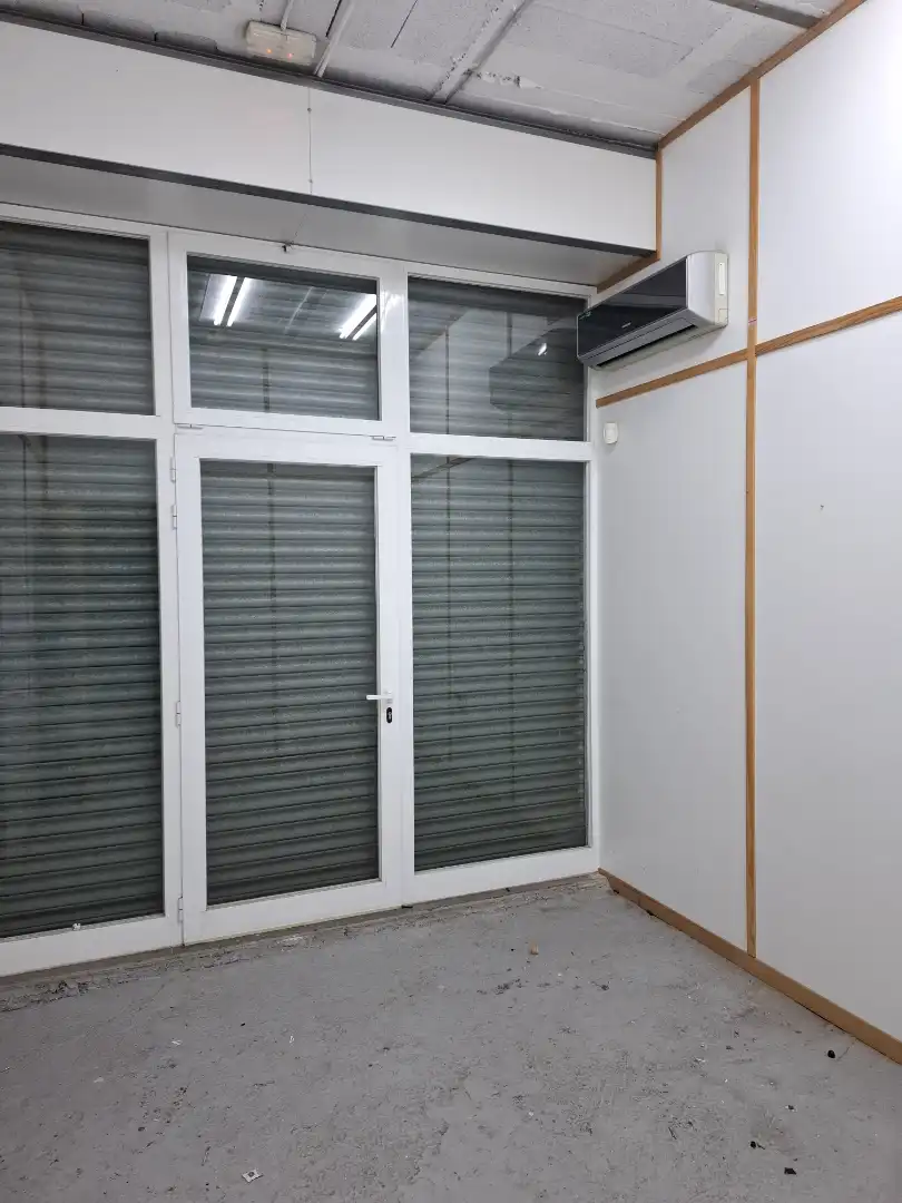 Local comercial en venda a Carrer Andorra, imagen 5