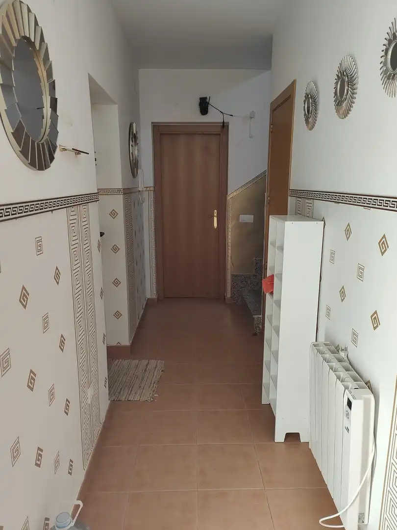 Casa adosada en venta en Cabezamesada con Calefacción, Parquet y Piscina