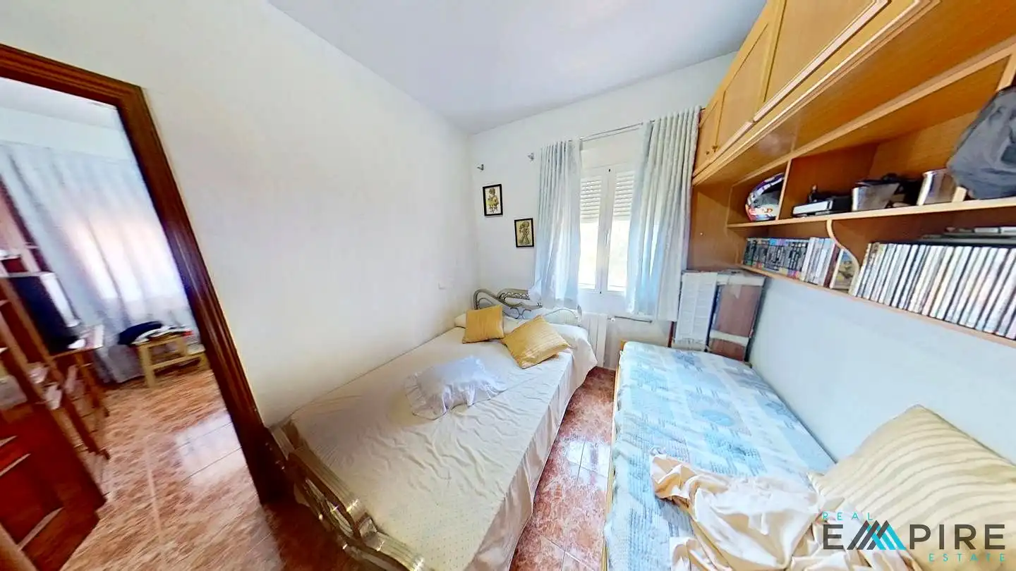 Habitación de Finca rústica en venta en Colmenar de Oreja con Calefacción, Jardín privado y Terraza