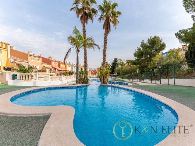 Casa-chalet en Alquiler en Calle Morera en La Huerta