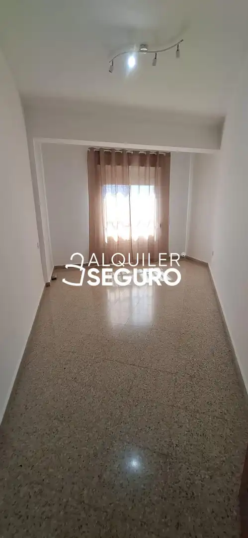 Habitación de Piso de alquiler en L'Alcúdia de Crespins con Aire acondicionado y Amueblado