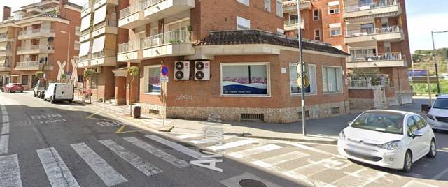 Local comercial en Venta en C/ Mas Palou en Mont Ferrant - Joan Carles I
