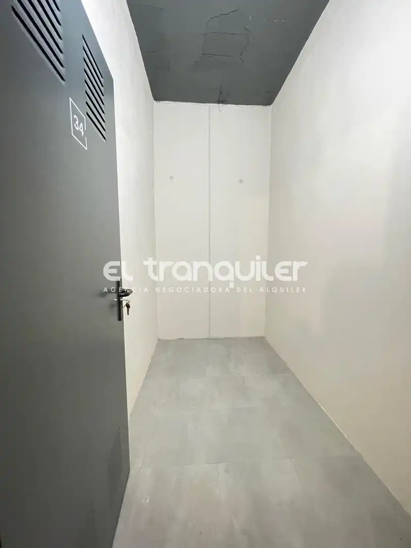 Piso de alquiler en Calle Avenida de la Seda, El Olivar