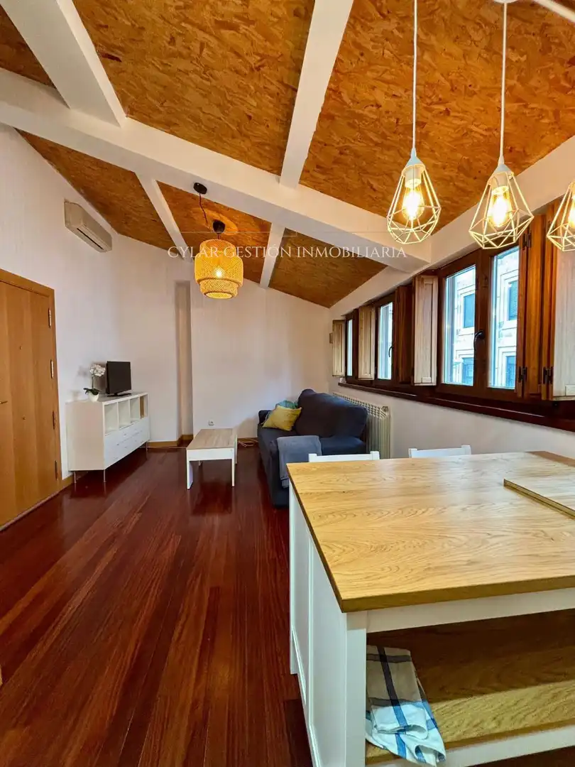 Flat for rent in Reyes Catolicos, San Vicente - Las Úrsulas