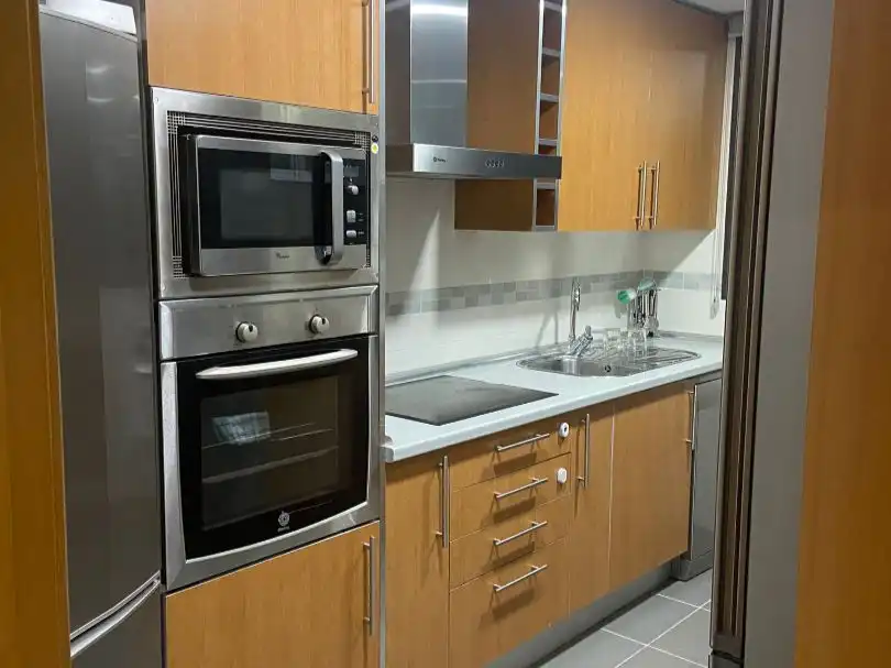 Cuina de Pis de lloguer en Getafe amb Aire condicionat, Terrassa i Traster