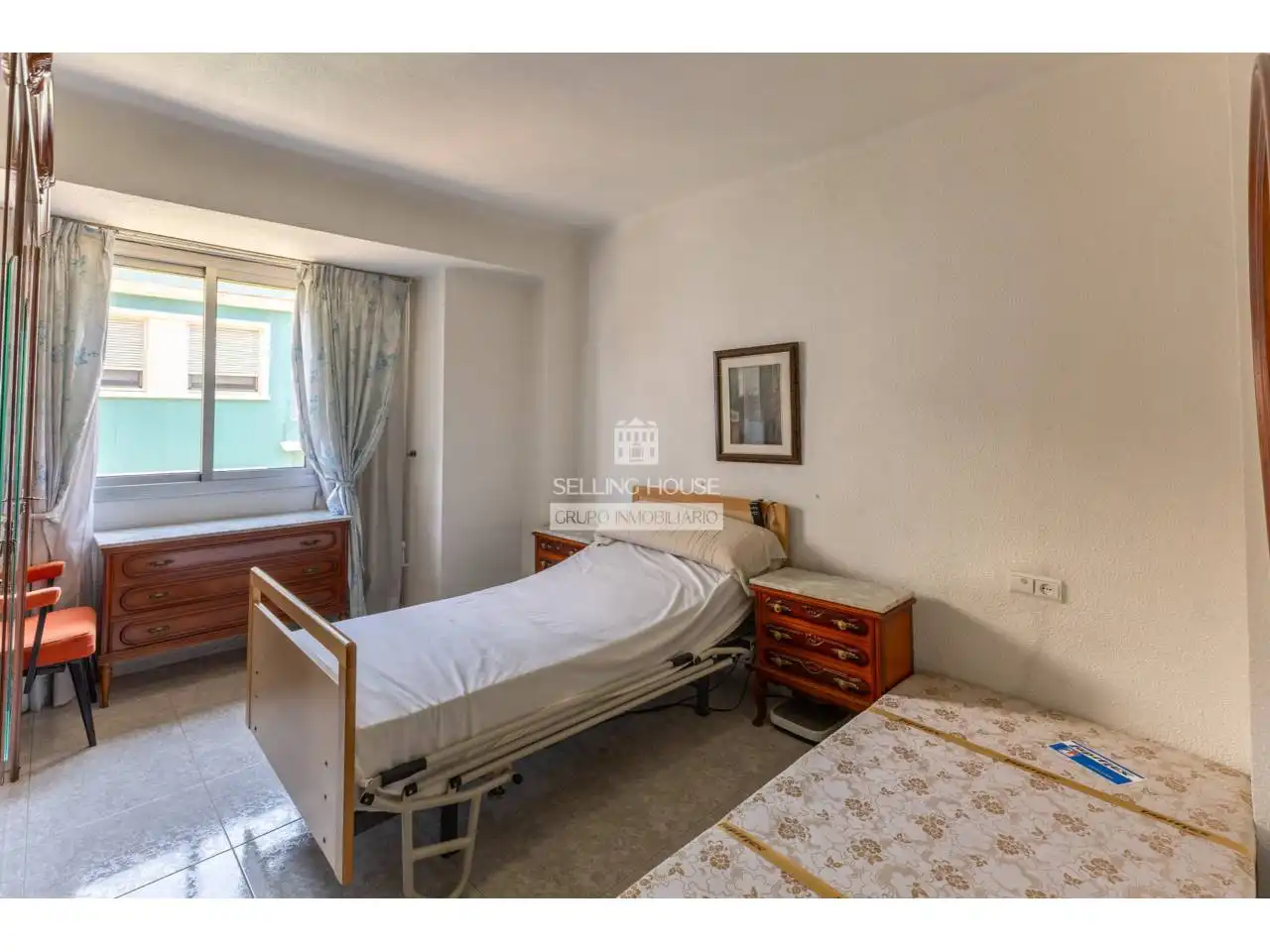 Habitación de Piso en venta en Mislata con Amueblado y Balcón