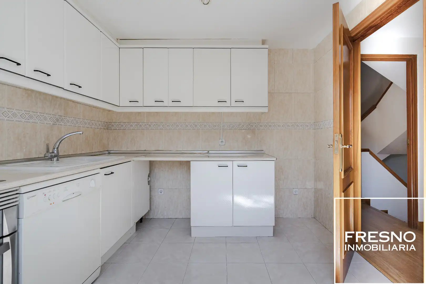 Cocina de Casa o chalet en venta en Cobeña con Aire acondicionado, Calefacción y Jardín privado