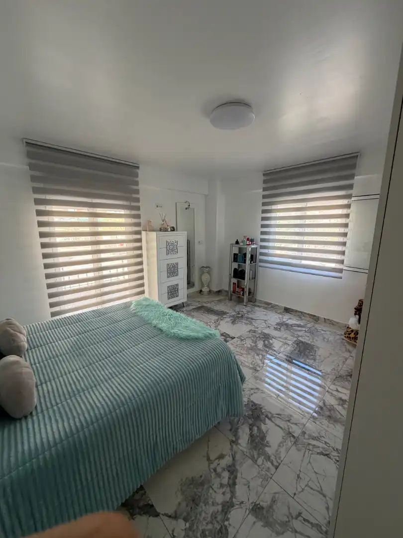 Piso en venta en Carrer Victoria Kent, imagen 7