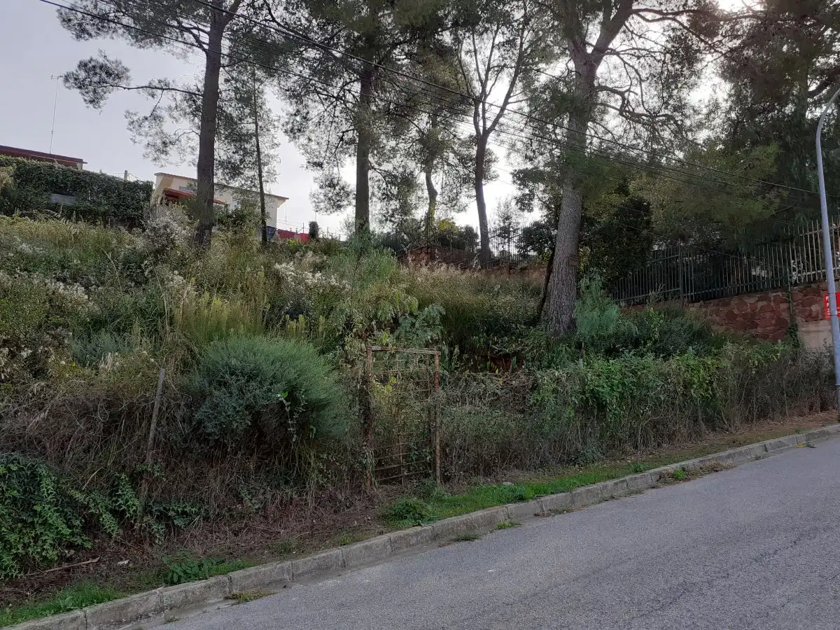 Terreny residencial en venda a Torrelles de Llobregat, imagen 2