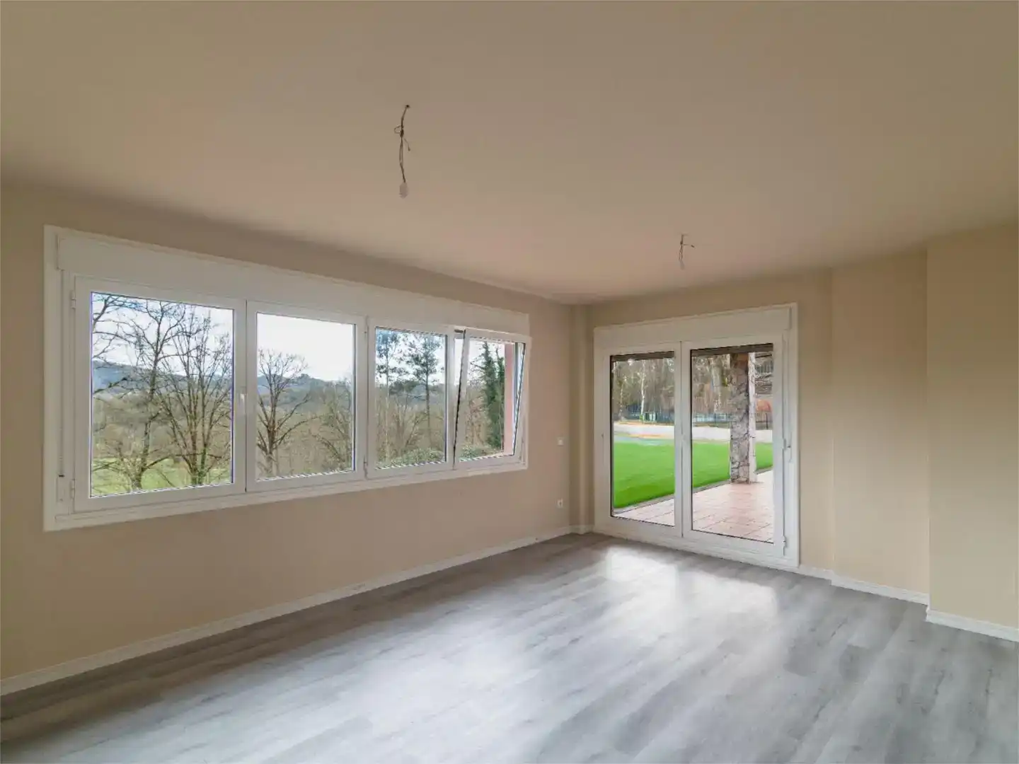 Wohnzimmer von Wohnung zum Verkauf in La Pola Siero
