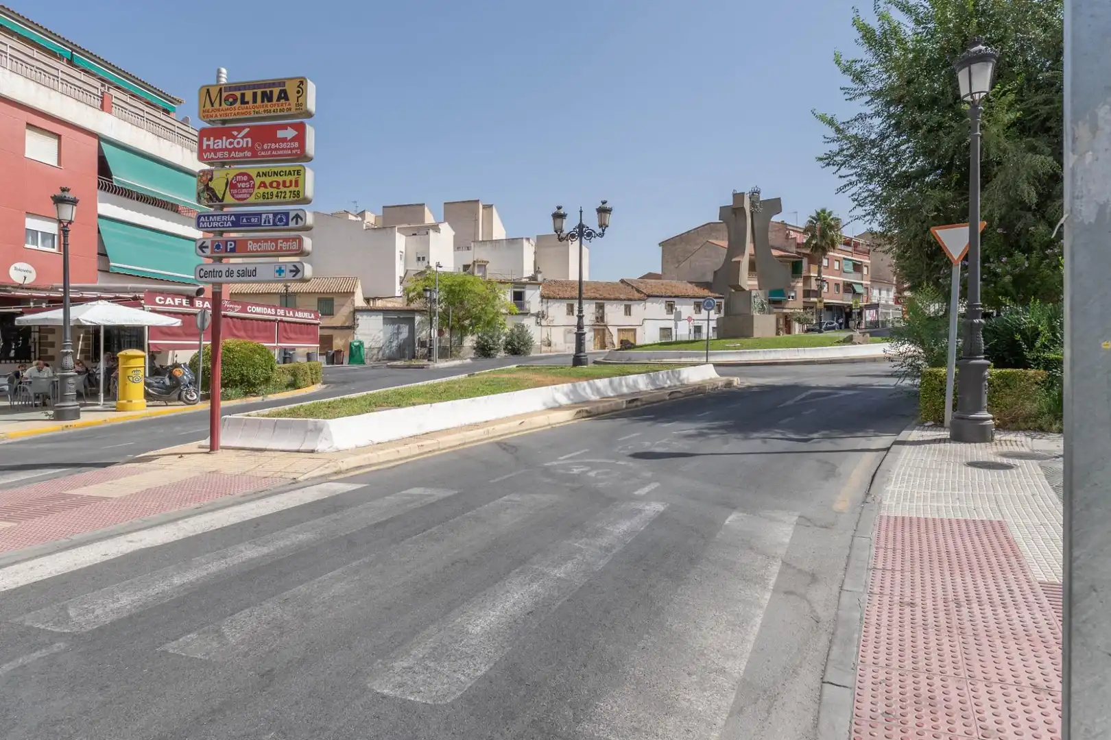 Vista exterior de Piso en venta en Atarfe con Balcón