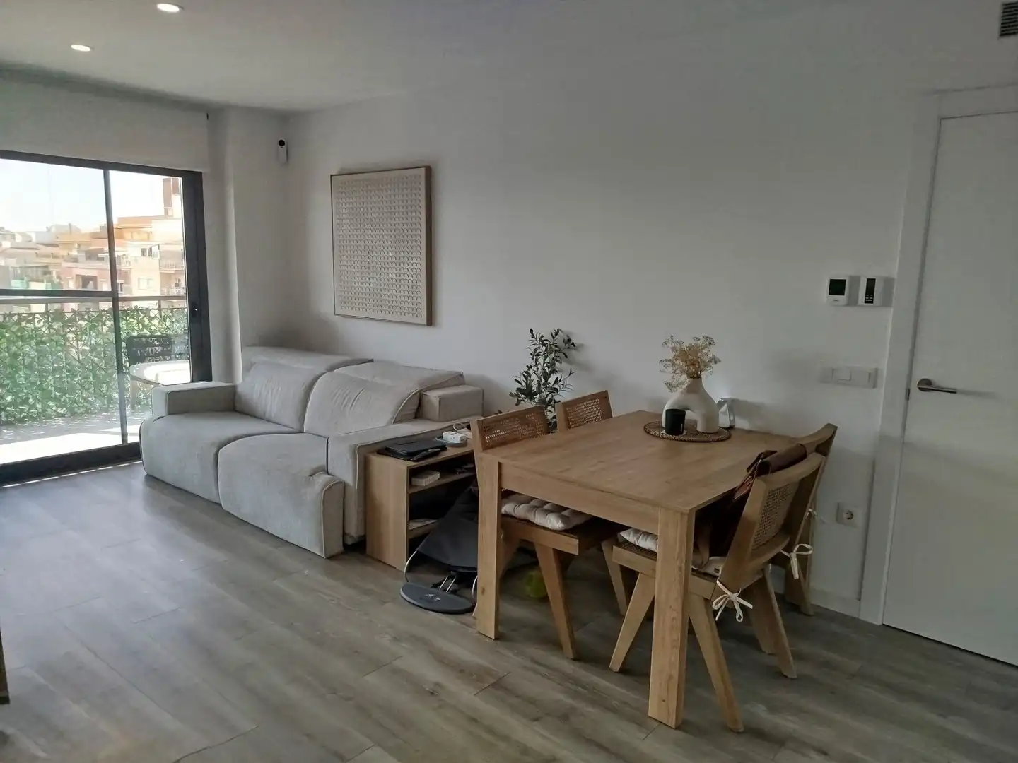 Sala d'estar de Pis en venda en Badalona amb Aire condicionat, Calefacció i Parquet