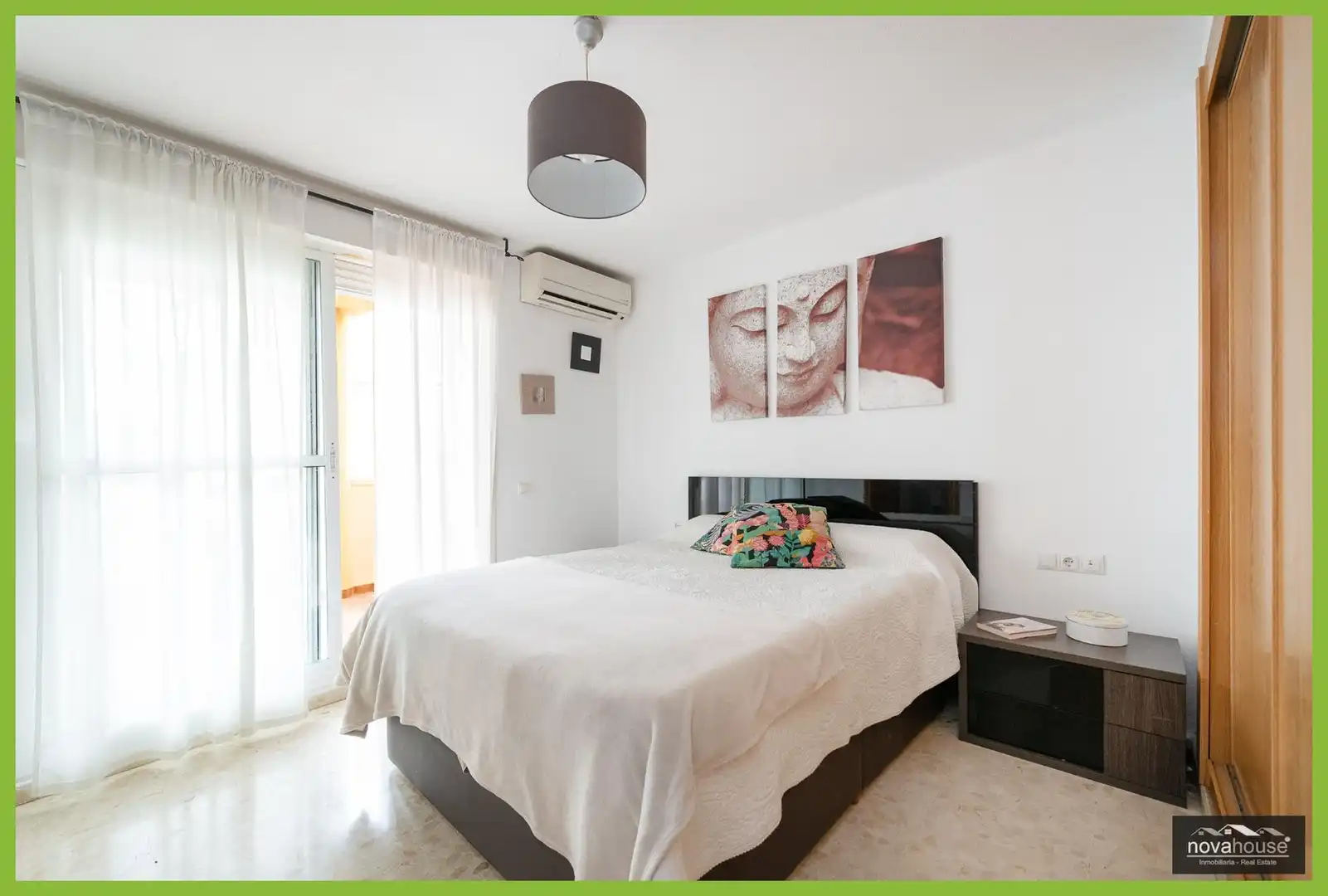 Casa adosada en venta en Calle Albon, Torre de Benagalbón