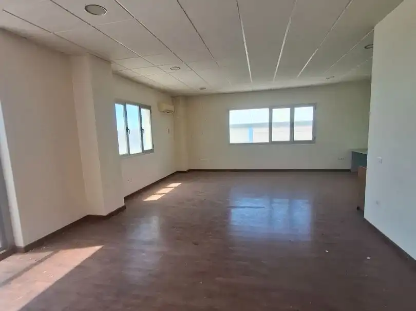 Oficina en venta en Alcázar de San Juan con Aire acondicionado y Calefacción