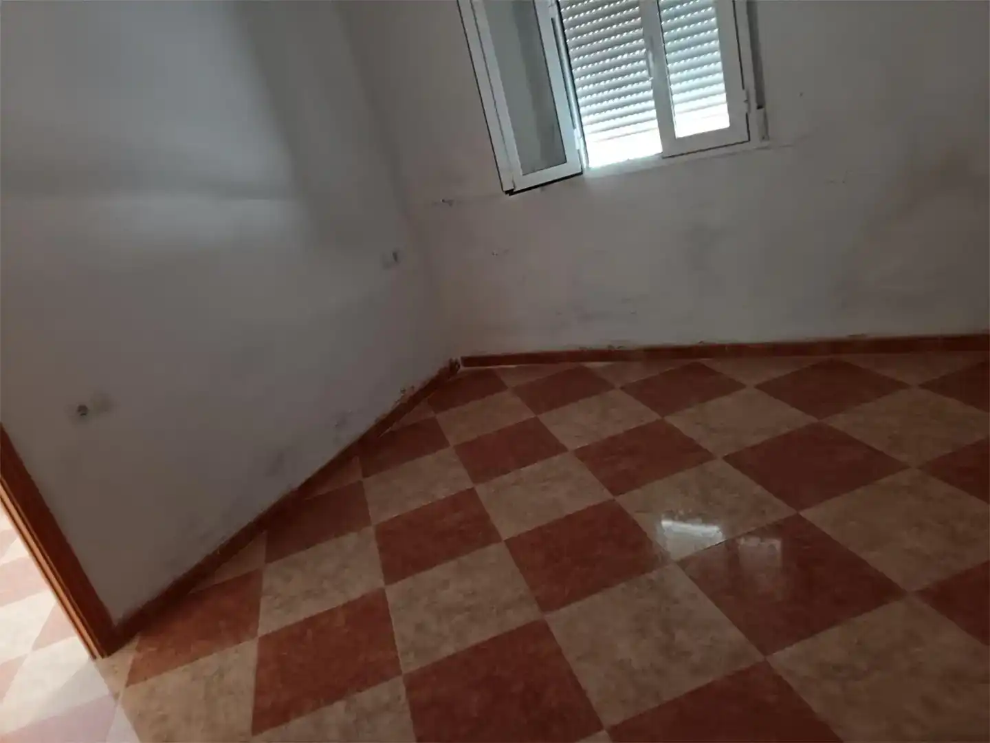 Habitación de Planta baja en venta en Almería