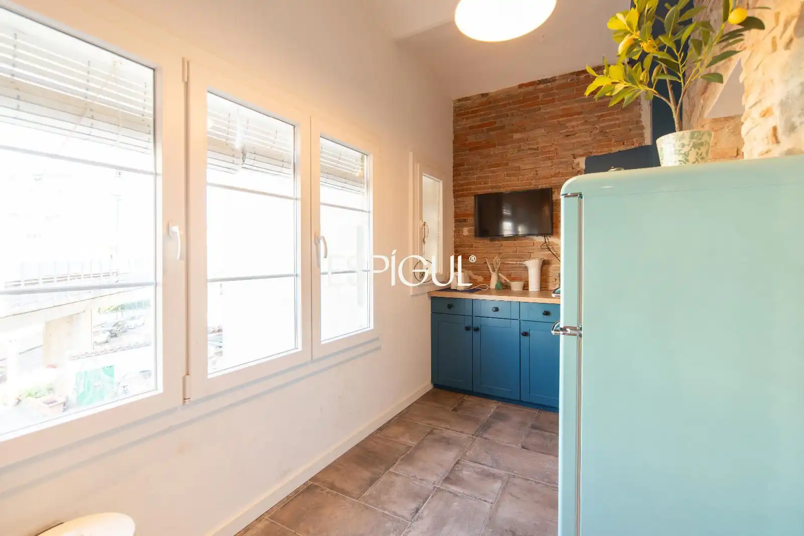 Küche von Wohnung zum Verkauf in Girona mit Klimaanlage, Heizung und Terrasse