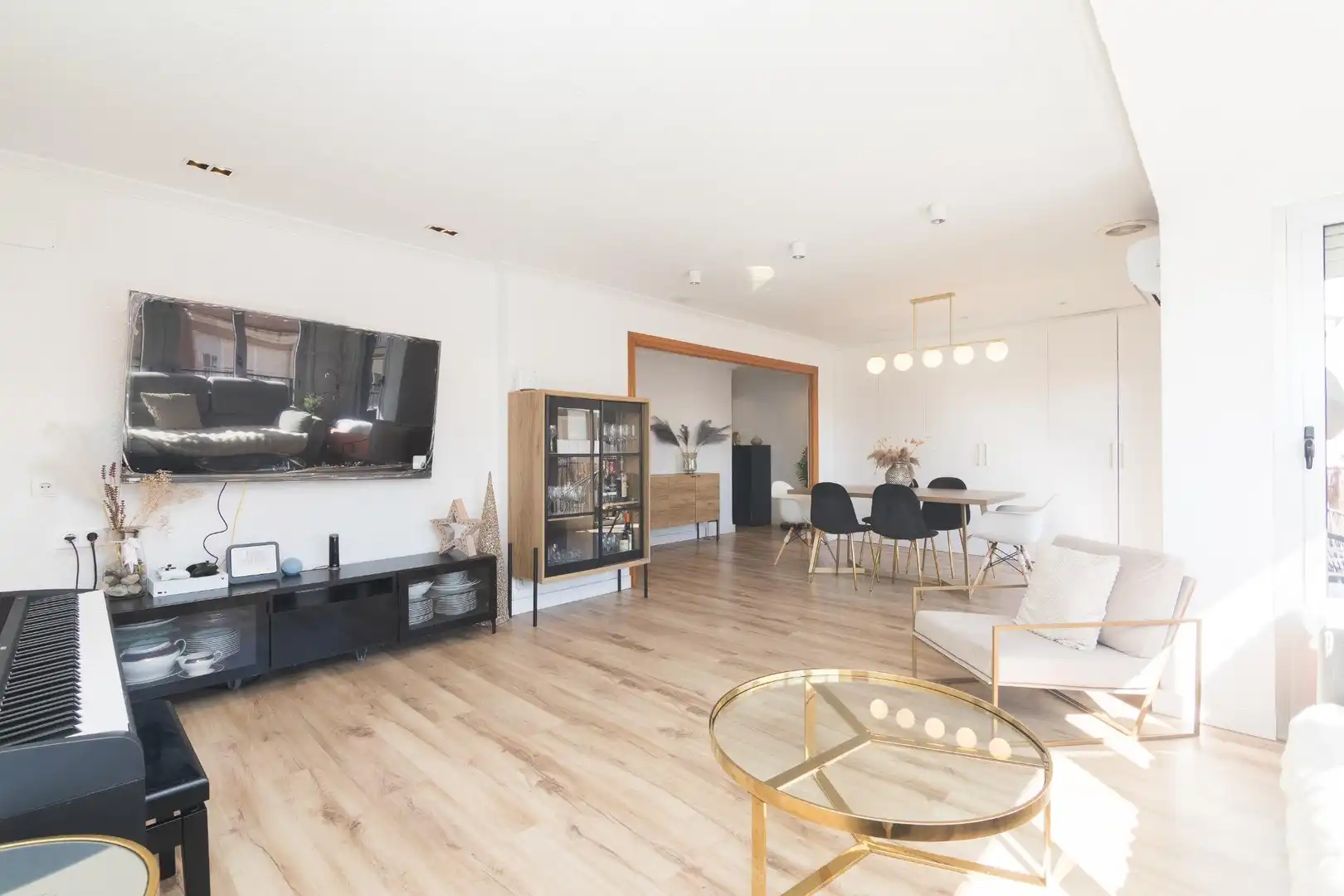 Sala de estar de Piso en venta en Elche / Elx con Aire acondicionado y Balcón