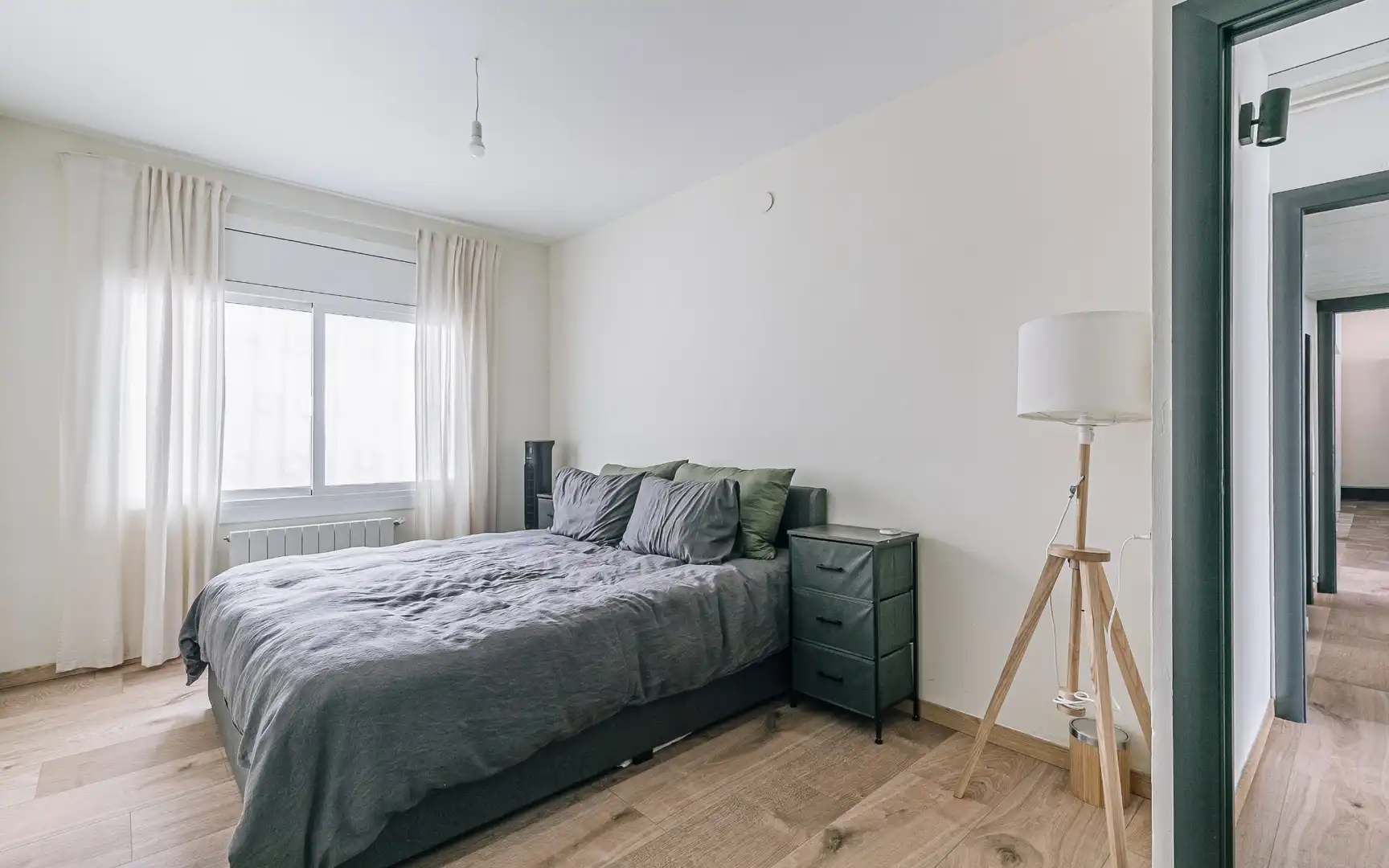 Habitación de Ático en venta en Badalona con Aire acondicionado, Calefacción y Terraza