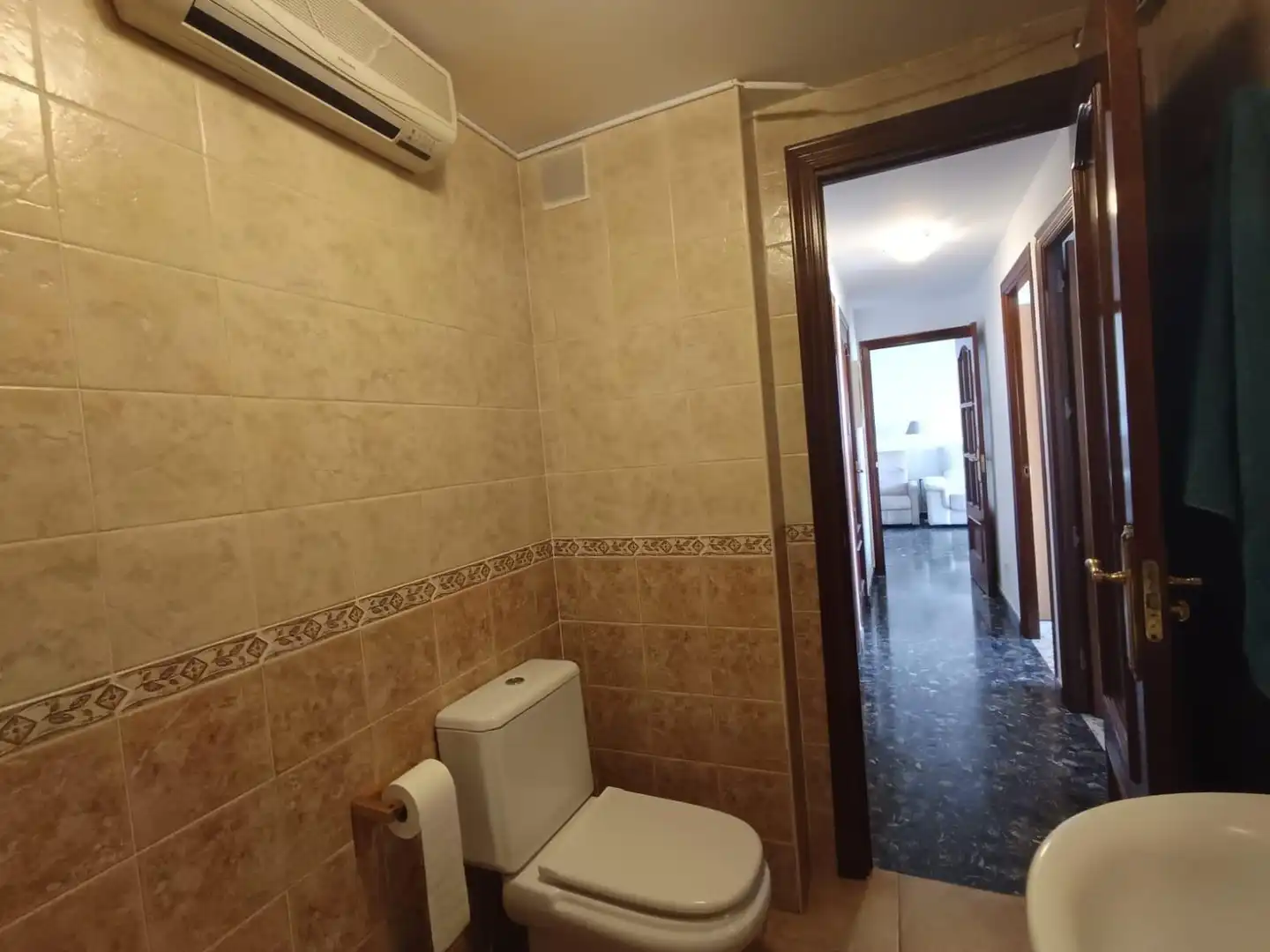 Bany de Pis en venda en Fuengirola amb Aire condicionat, Calefacció i Terrassa