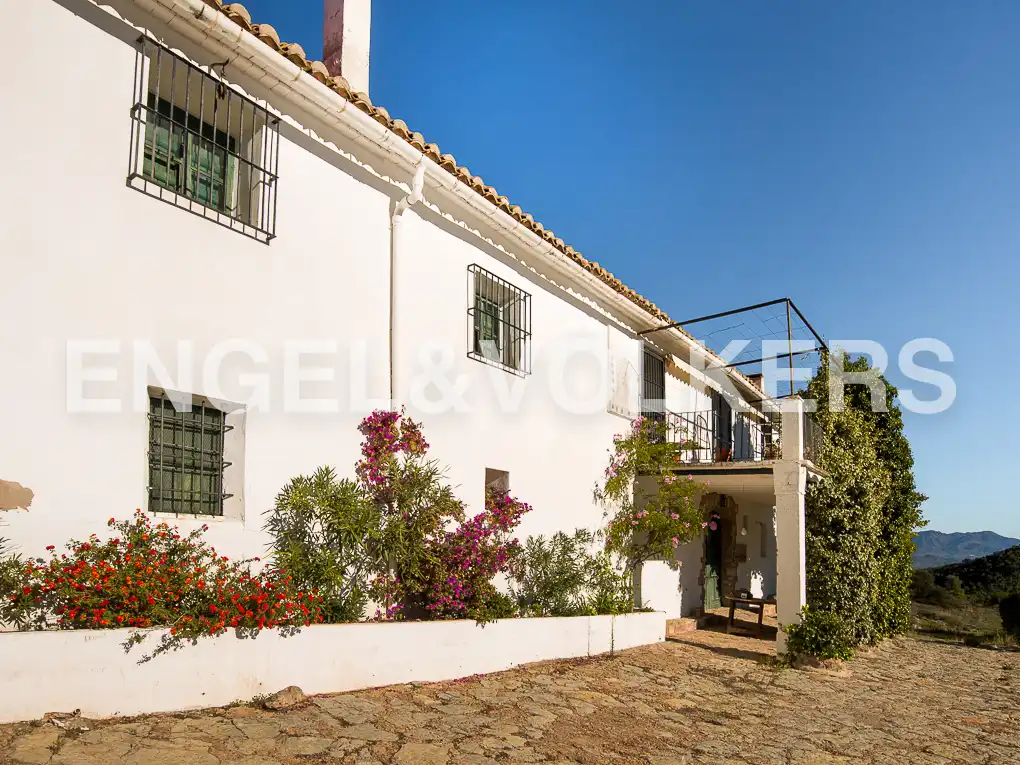Vista exterior de Finca rústica en venta en Segorbe con Calefacción, Jardín privado y Trastero