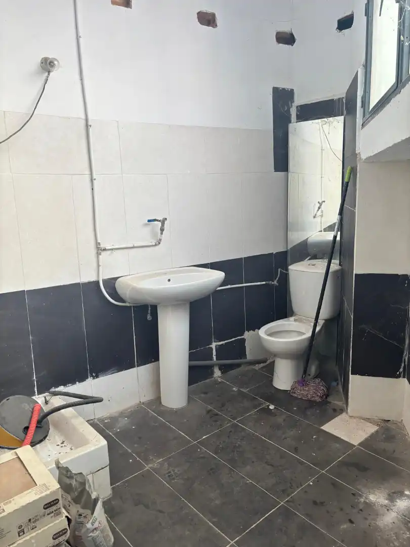 Baño de Local en venta en Bonrepòs i Mirambell