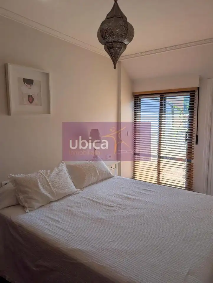 Bedroom of Attic for sale in Vigo   with Heating, Parquet flooring and Terrace