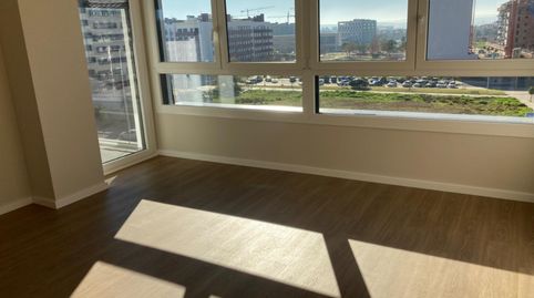 Foto 4 de Piso de alquiler en Poniente-Norte - Miralbaida - Parque Azahara, Córdoba Capital
