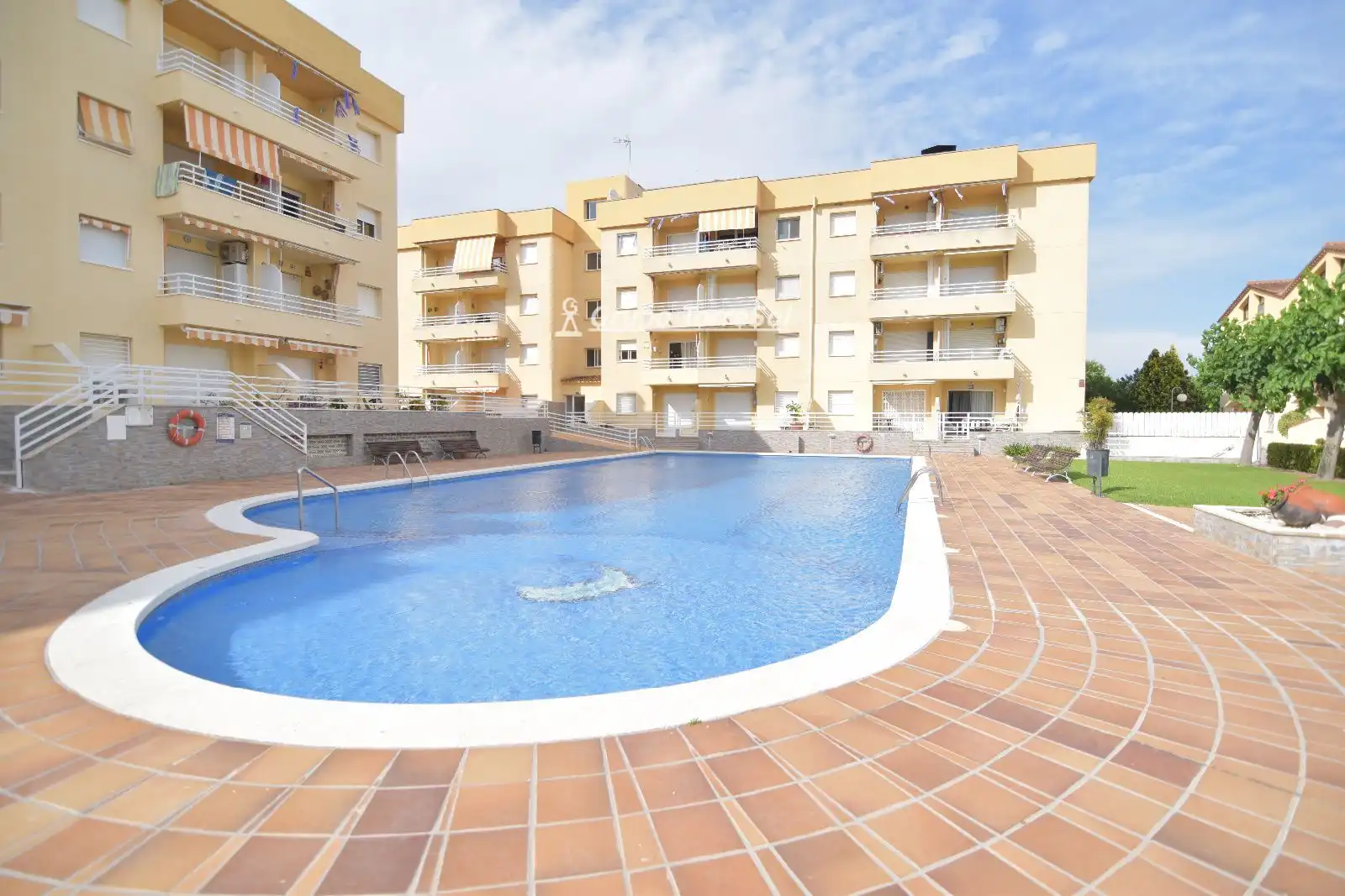 Swimming pool of Flat for sale in Torredembarra  with Air Conditioner, Heating and Terrace