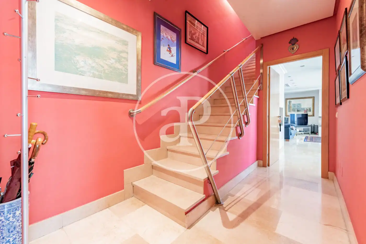 Casa adosada en venta en Madrid con Aire acondicionado, Calefacción y Jardín privado