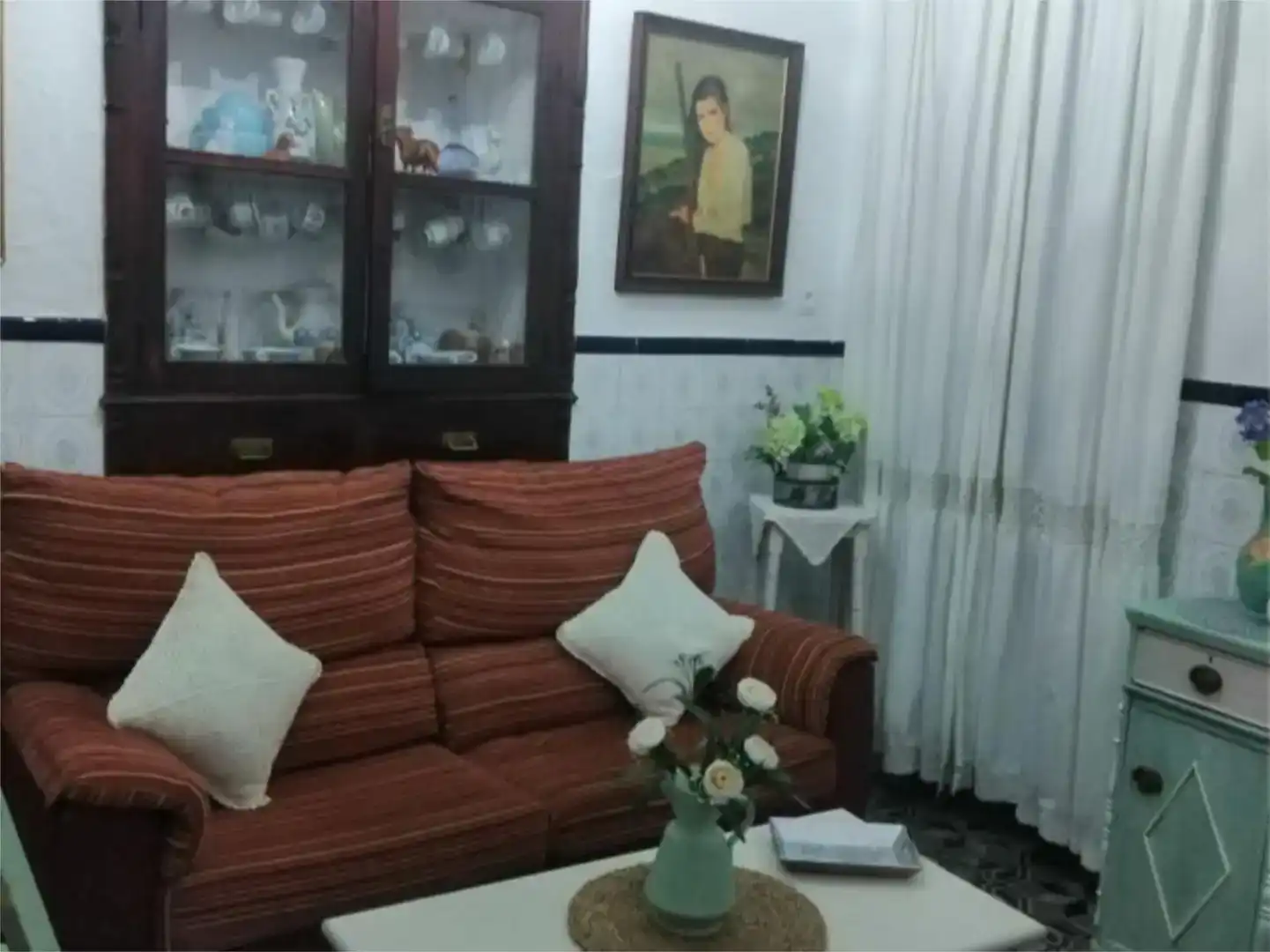 Wohnzimmer von Erdgeschoss zur Miete in Encinasola mit Möbliert und Balkon
