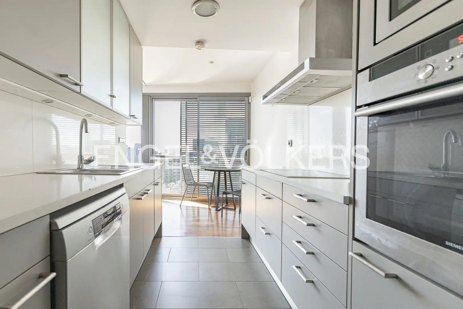 Flat with terrace for sale in Sant Martí, imagen 7