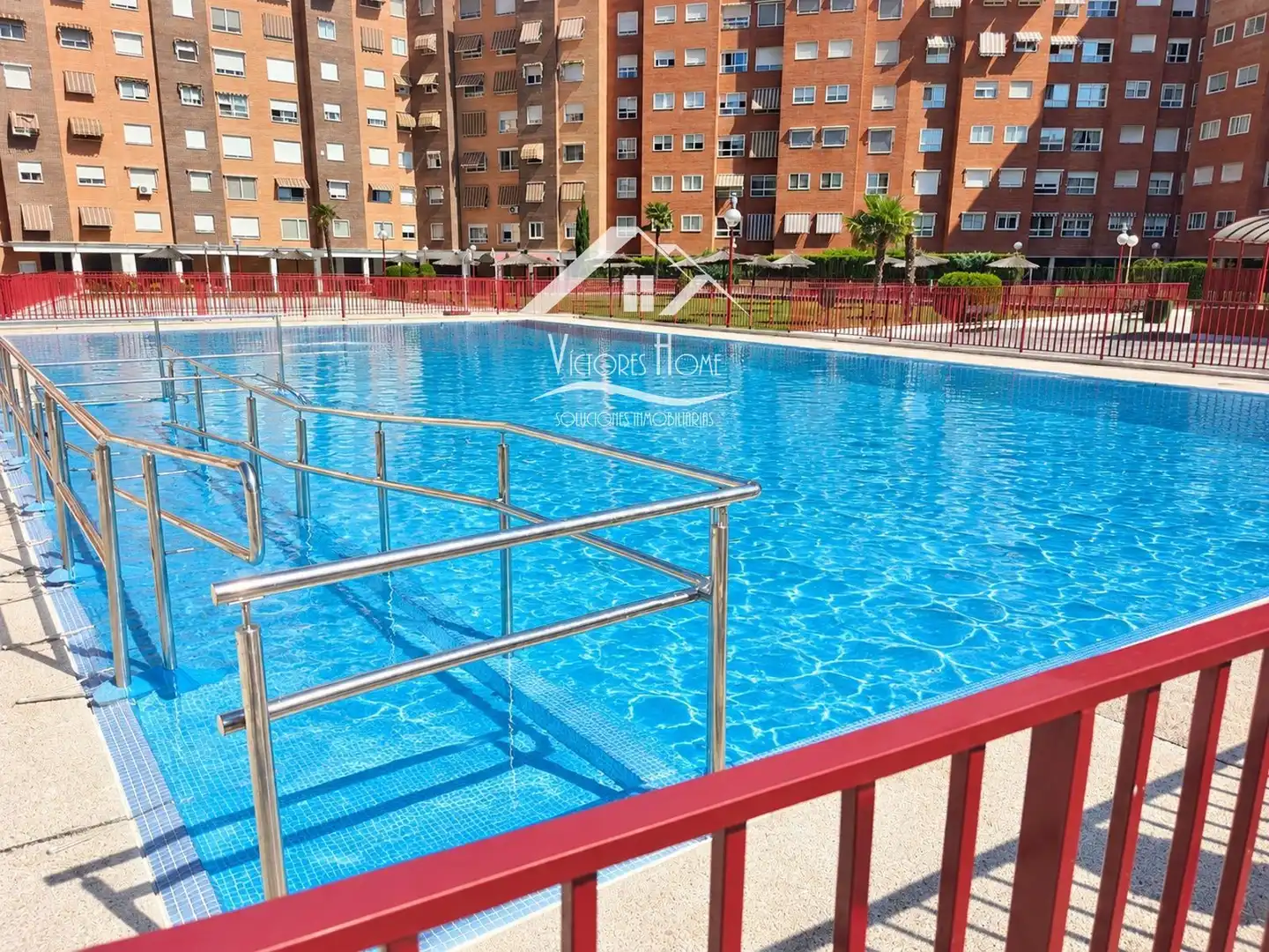 Piso con piscina en venta en Rio Odiel