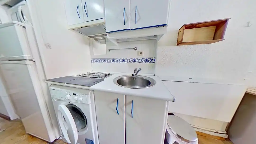 Kitchen of Flat for rent in Madrid  with Heating, Private garden and Swimming Pool