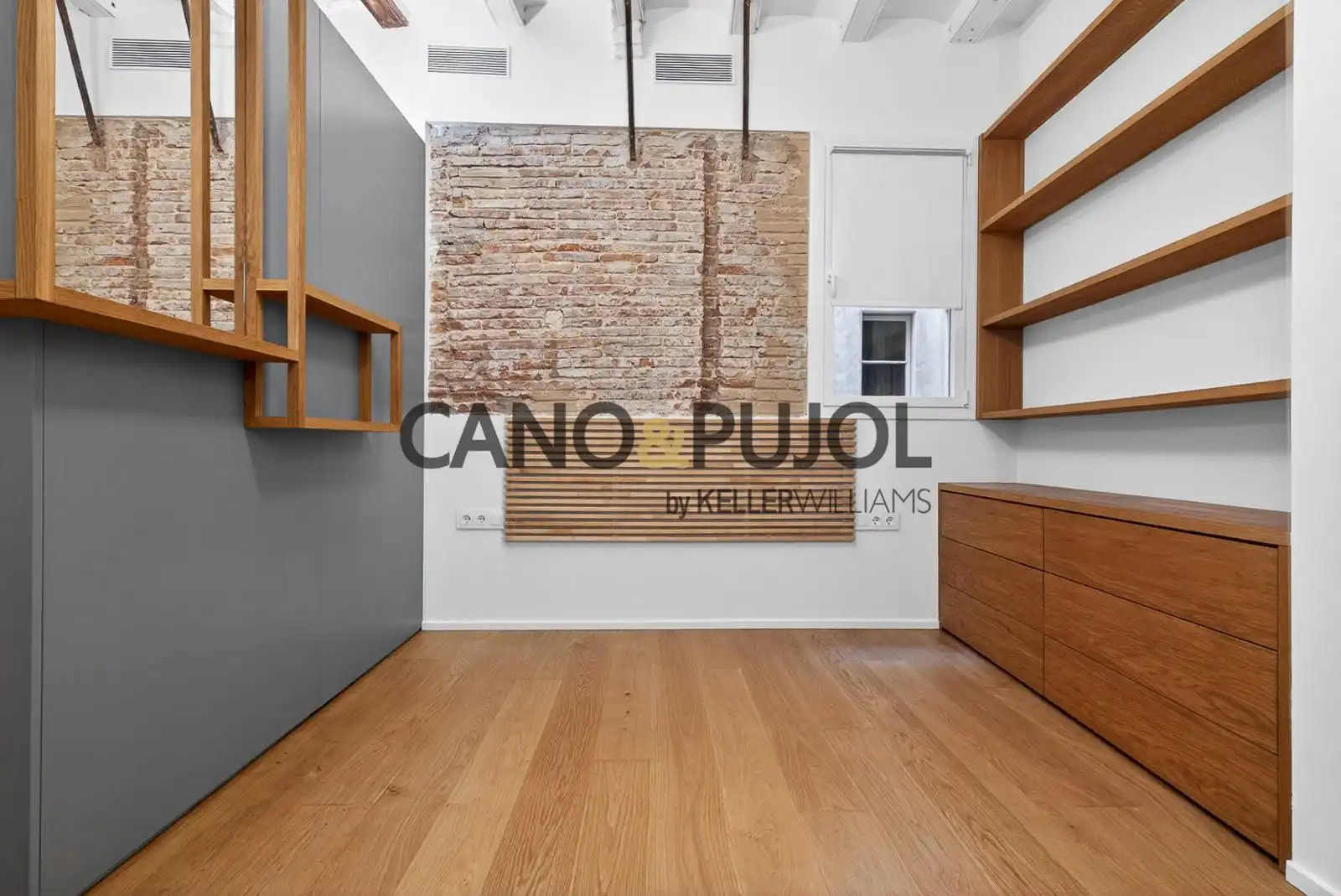 Flat for sale in DEL PI, Barri Gòtic