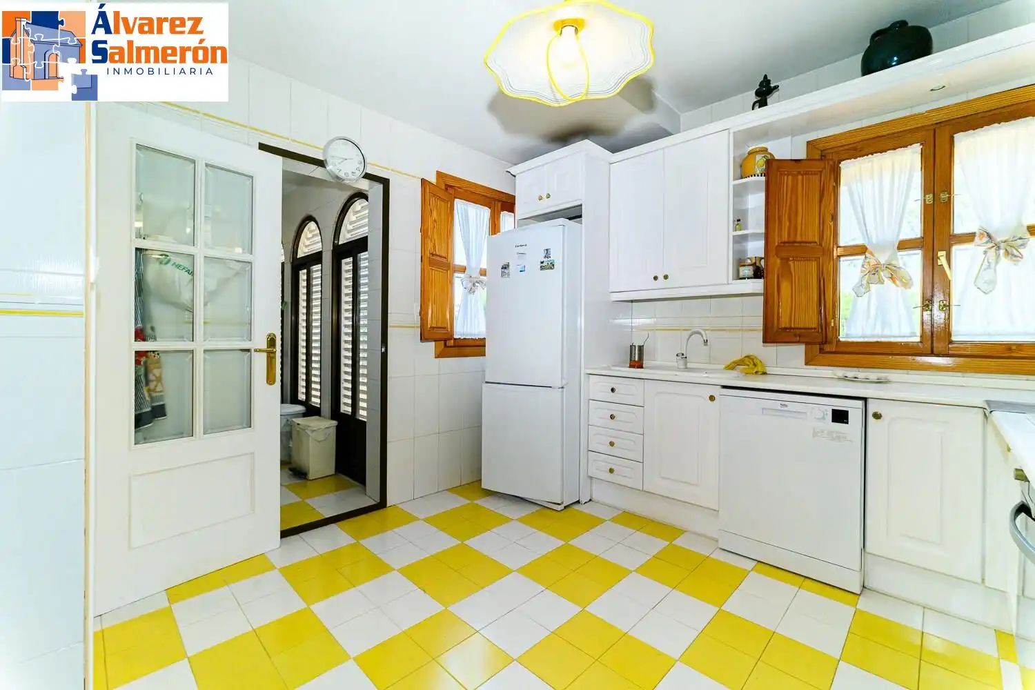 Cocina de Casa o chalet en venta en Albolote con Piscina