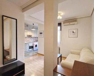 Living room of Apartment for sale in  Madrid Capital  with Air Conditioner and Heating