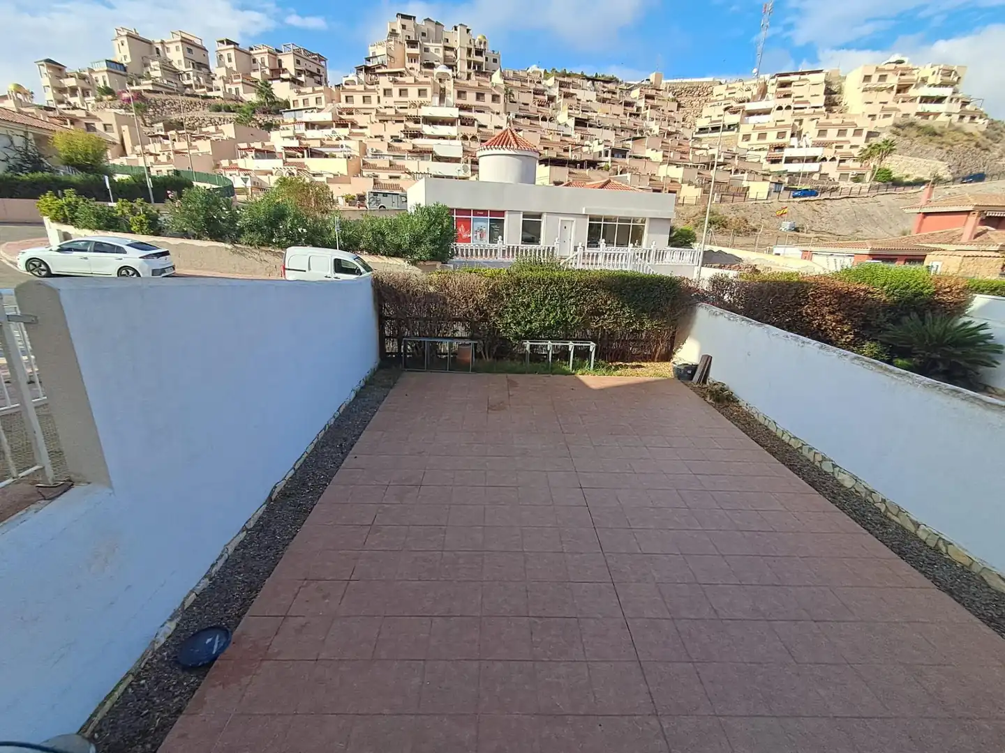 Appartement compact avec terrasse à vendre à Los Collados-Los Geraneos