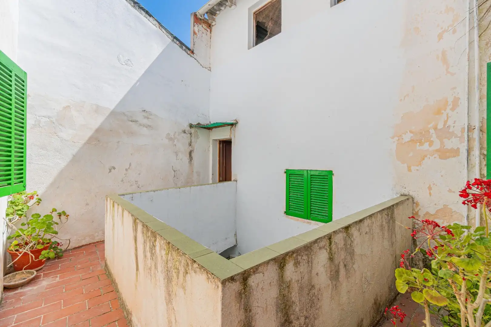 Vista exterior de Casa adosada en venta en Inca con Alarma