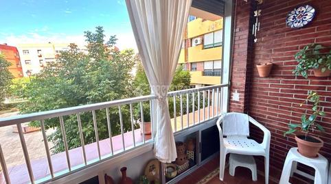 Foto 2 de Piso en venta en Barriada de Pineda,  Sevilla Capital