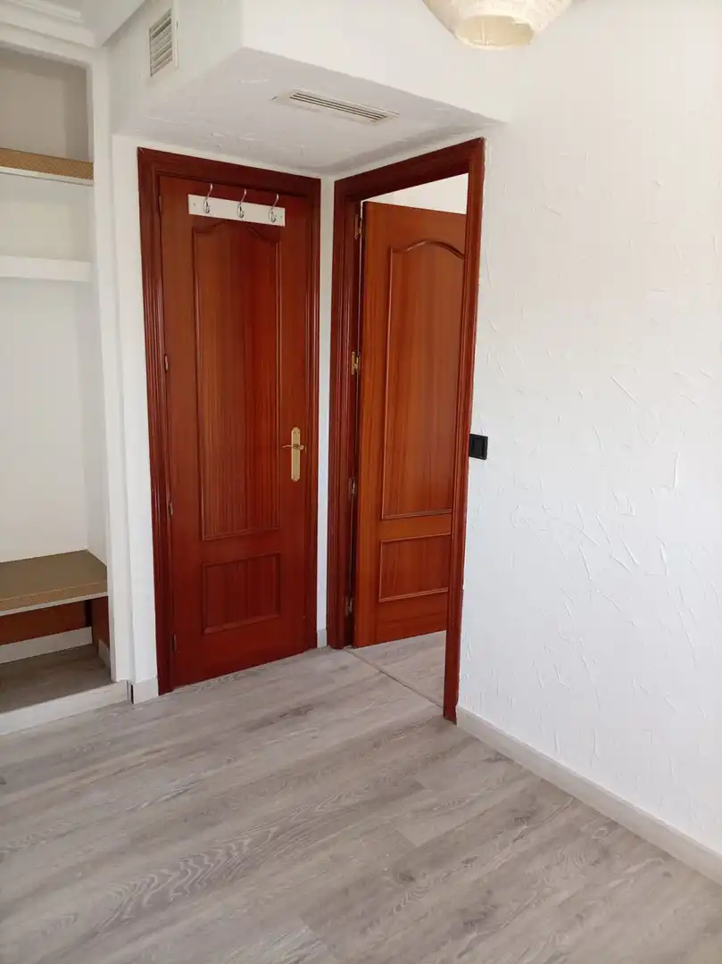 Piso en venta en Castilleja de la Cuesta con Aire acondicionado, Calefacción y Parquet
