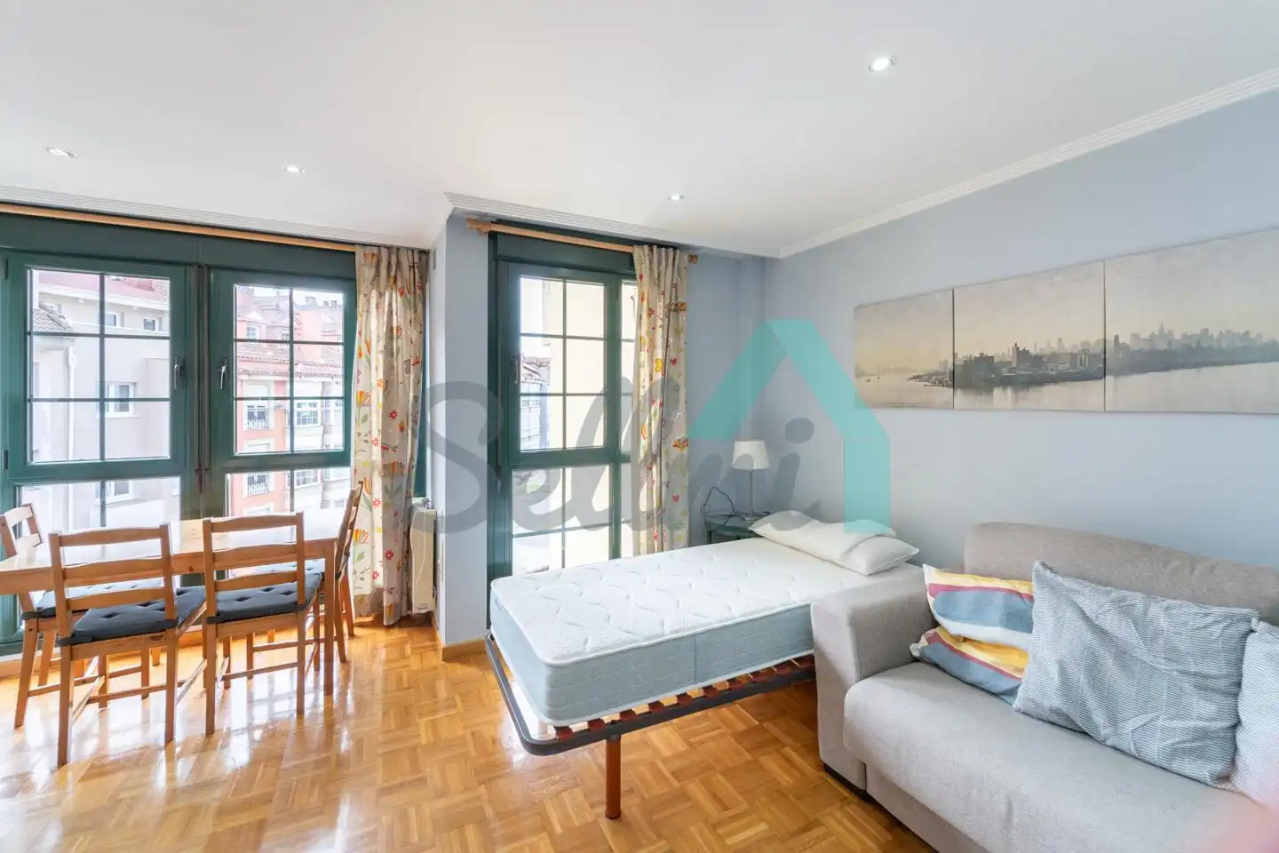 Study for rent in Azcárraga, El Postigo