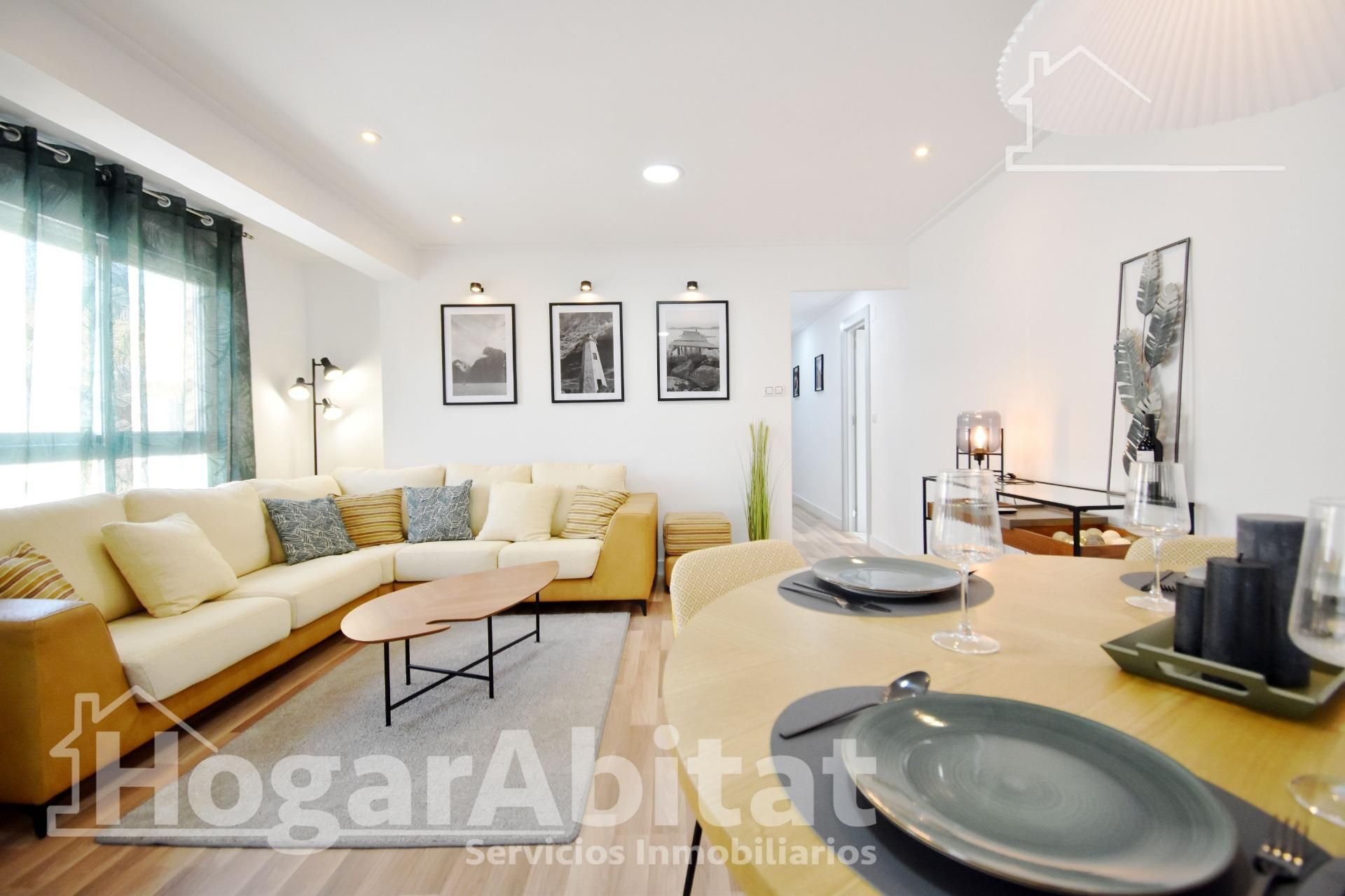 Living room of Flat for sale in Cullera  with Air Conditioner, Terrace and Furnished