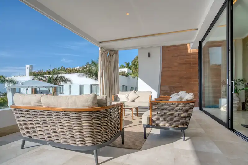 Terrassa de Apartament en venda en Marbella amb Aire condicionat, Calefacció i Jardí privat