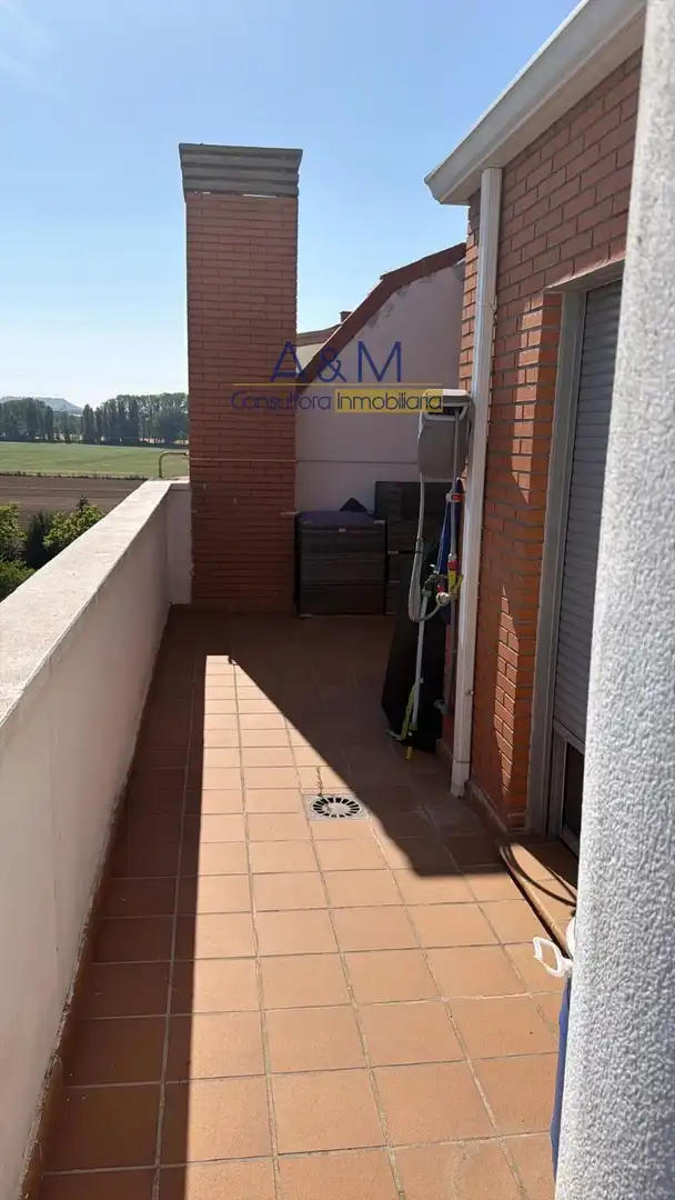 Terraza de Ático en venta en Valladolid con Calefacción, Parquet y Terraza
