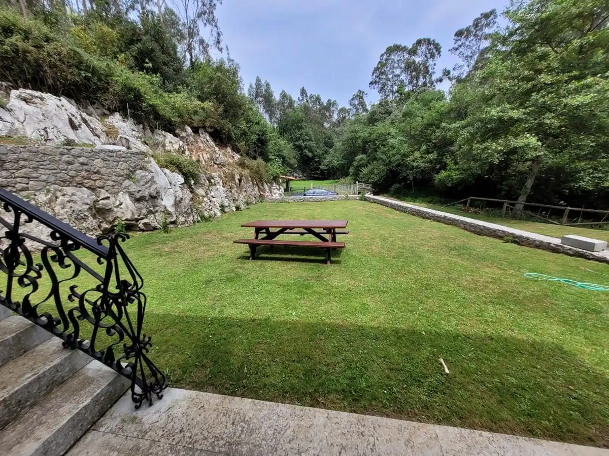 Casa amb jardí en venda a Pría - Nueva-Hontoria - Naves, imagen 4