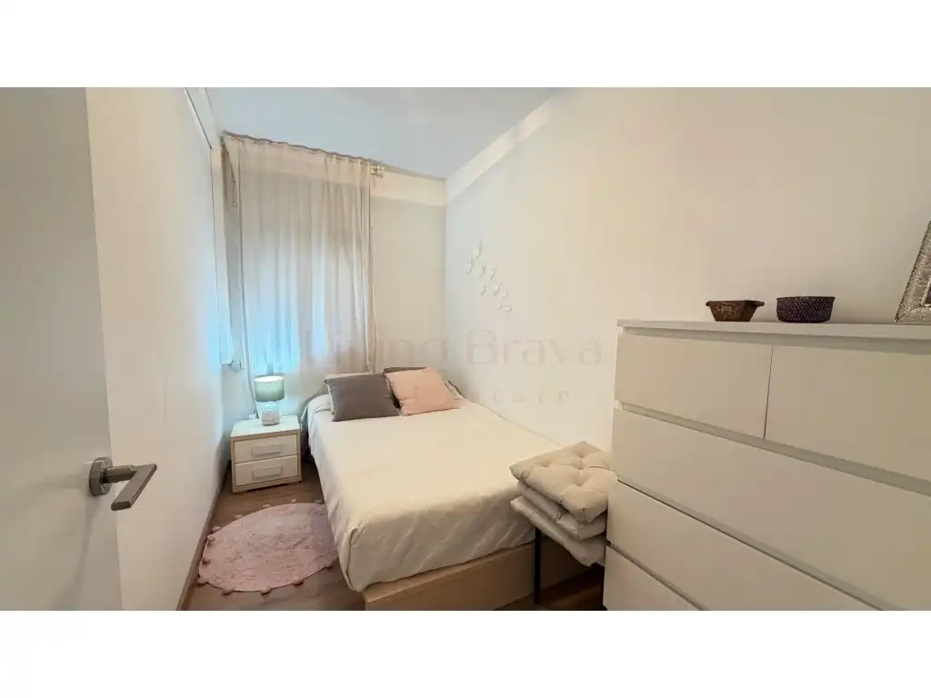 Bedroom of Apartments for rent in Castelldefels