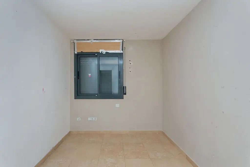 Habitación de Casa o chalet en venta en Corbera de Llobregat con Piscina comunitaria