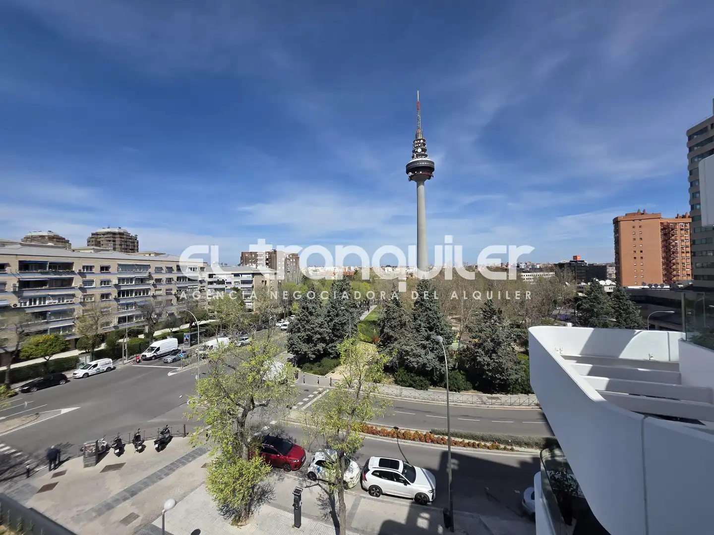 Exterior view of Flat for rent in Madrid  with Air Conditioner, Terrace and Storage room
