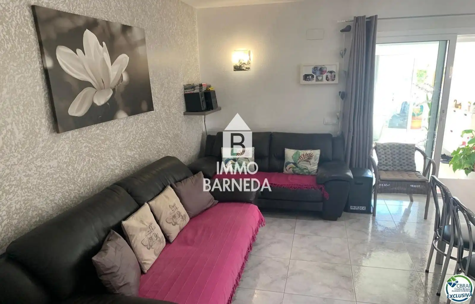 Sala d'estar de Casa o xalet en venda en Roses amb Aire condicionat, Calefacció i Terrassa